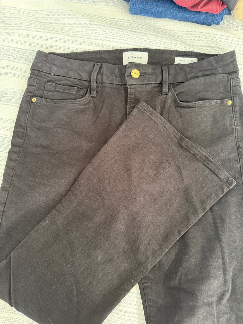 Frame Denim Women's Black Straight-Leg Jeans with Gold Hardware